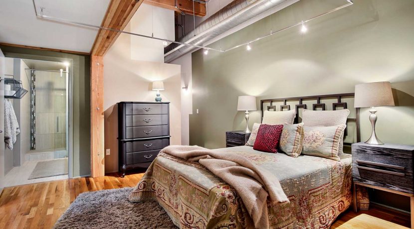 Master-Bedroom-4-web