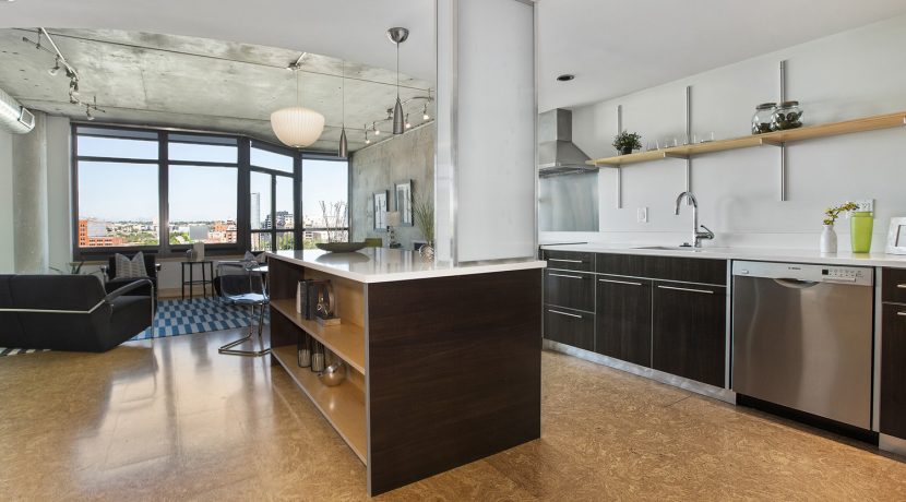 Kitchen (1)_MLS
