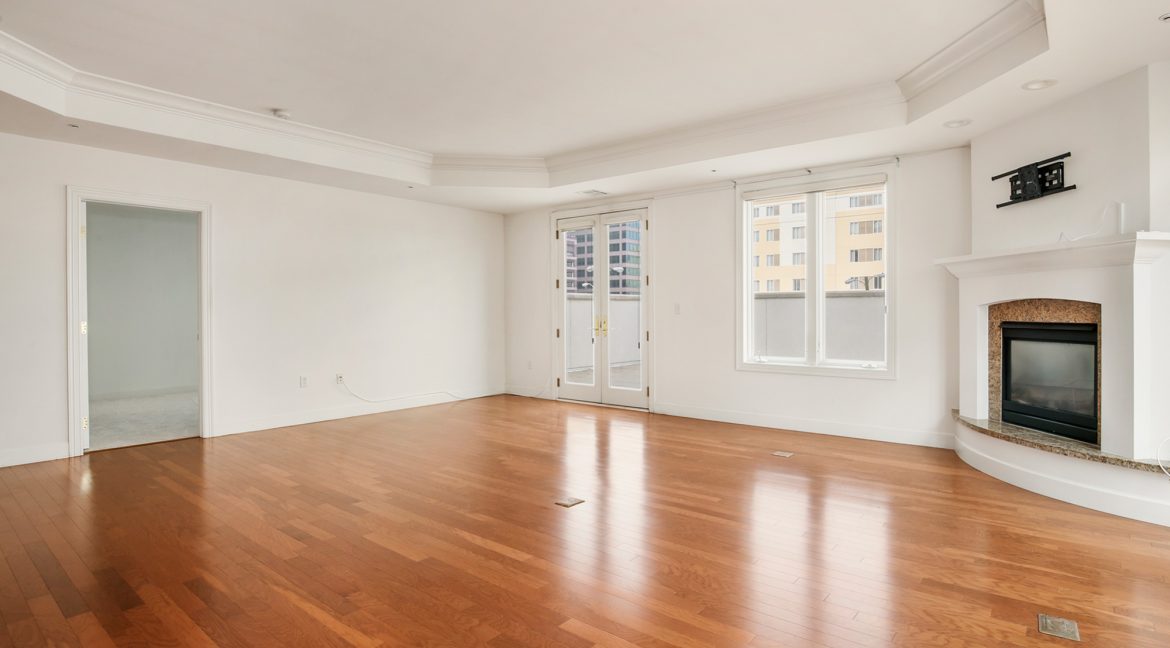 Living-Room-4_MLS