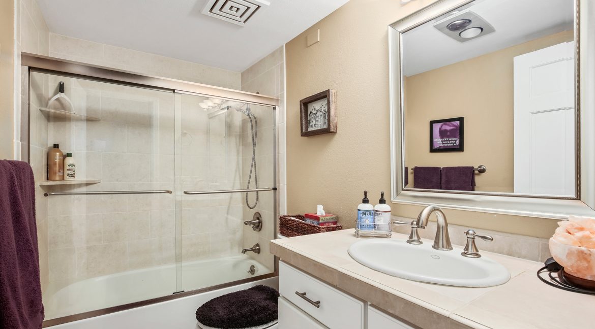 2nd-Bathroom_MLS