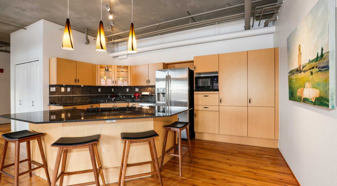 Kitchen-2_Fixed-Wall-web