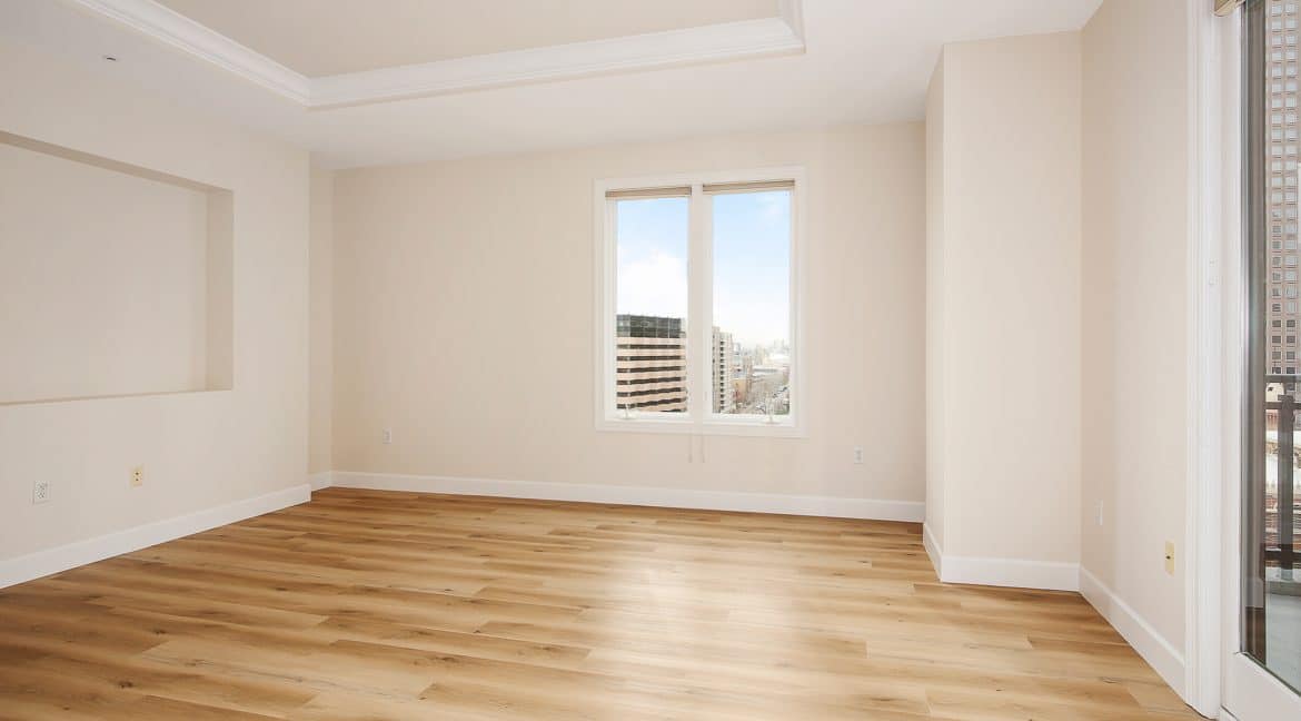 Master-Bedroom_MLS