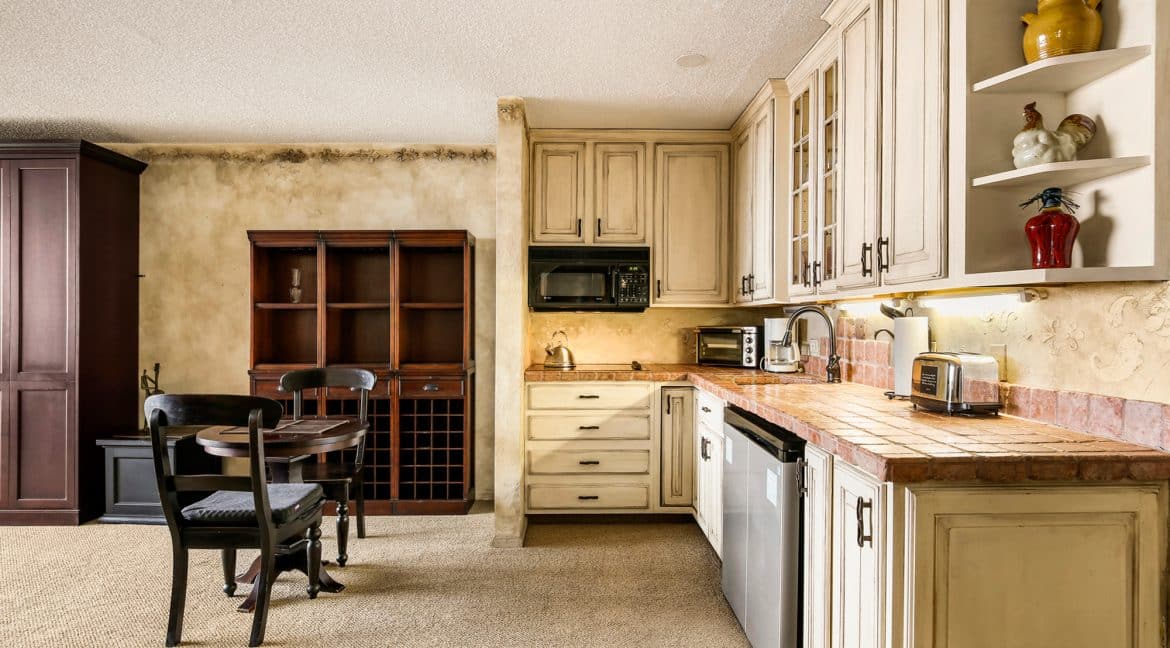 Kitchen-2_MLS