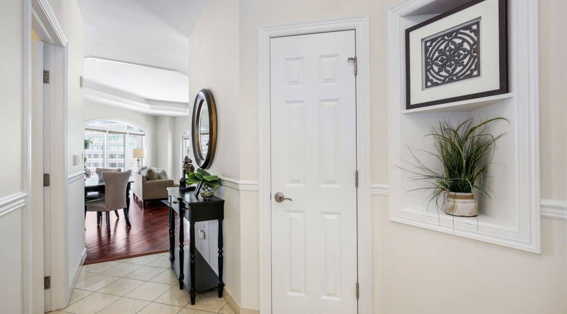 Entry-Foyer_1202_MLS
