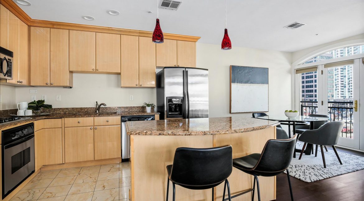 Kitchen_Dining_301_MLS