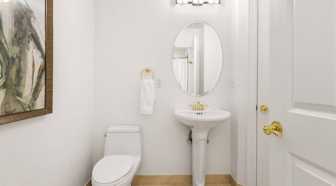 2nd-Bathroom_Powder-room_MLS