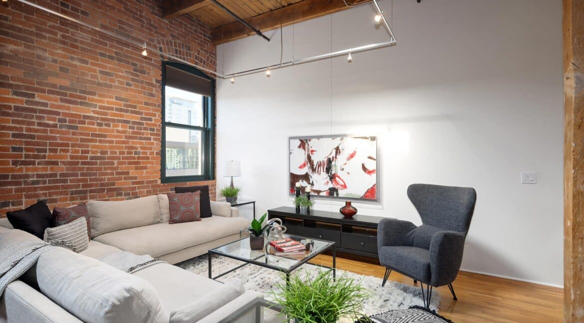 Living-Area_MLS